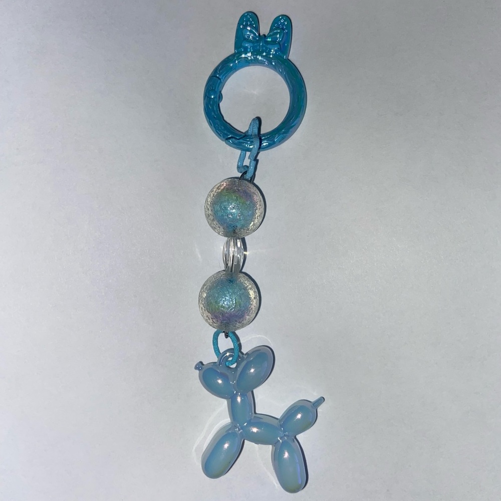 Balloon Dog Keychain in light blue